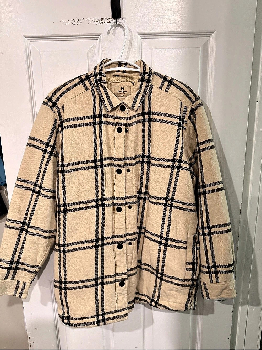 WindRiver Plaid Shirt Jacket in Beige & Black Large Like New